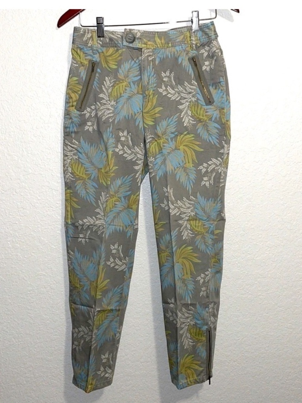 Liz Claiborne Audra Cotton Taupe/Green Tropical Print Zip Ankle Pants Size 6